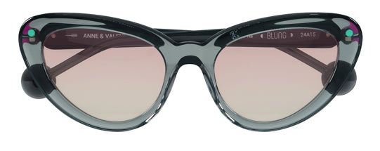 Anne et Valentin BLUNG 24A15 SQ