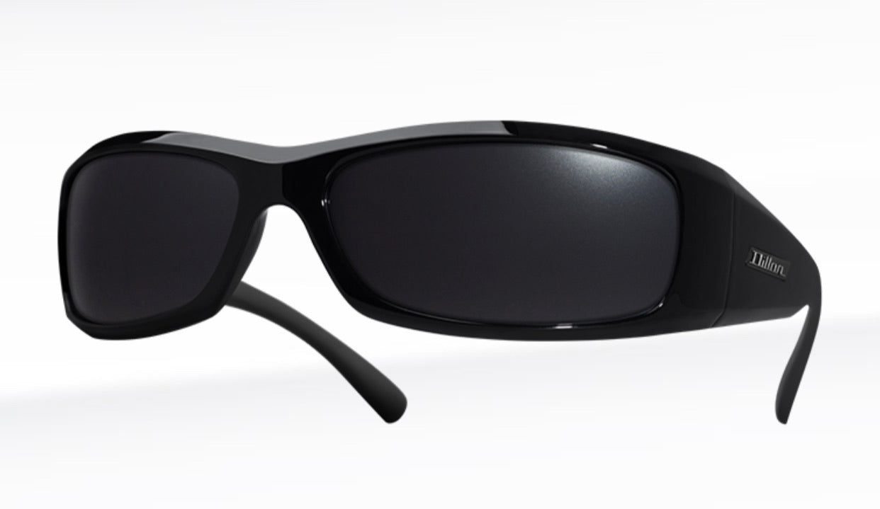 Dillon Bucket Shiny Black with Polarized Black NIR lens SQ